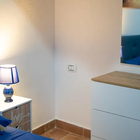 לינה וארוחת בוקר Sinis Domus