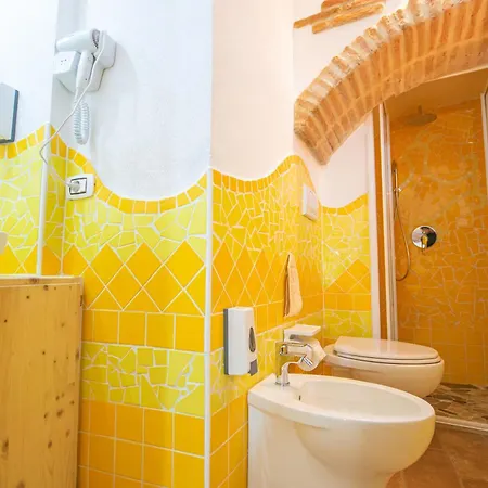 Sinis Domus סיניסקולה